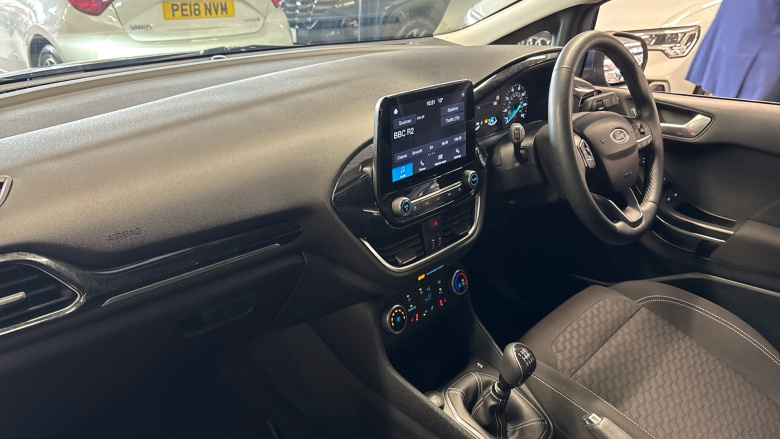 Ford Fiesta 1.0 EcoBoost Titanium 5dr Petrol Hatchback